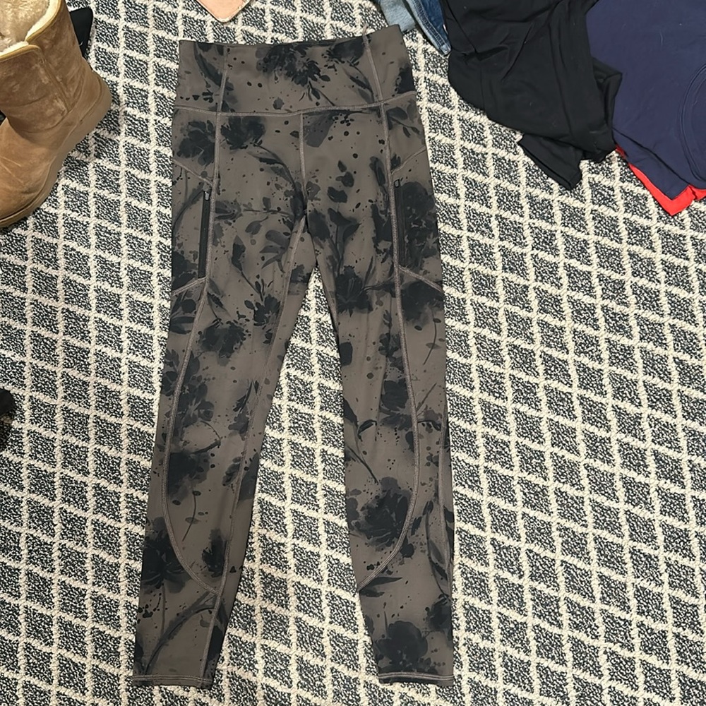 Athleta leggings